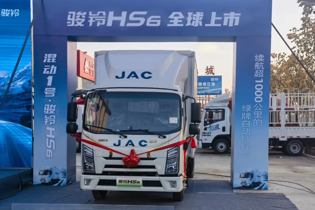 23103439ltd4.jpg 23103439ltd4.jpg